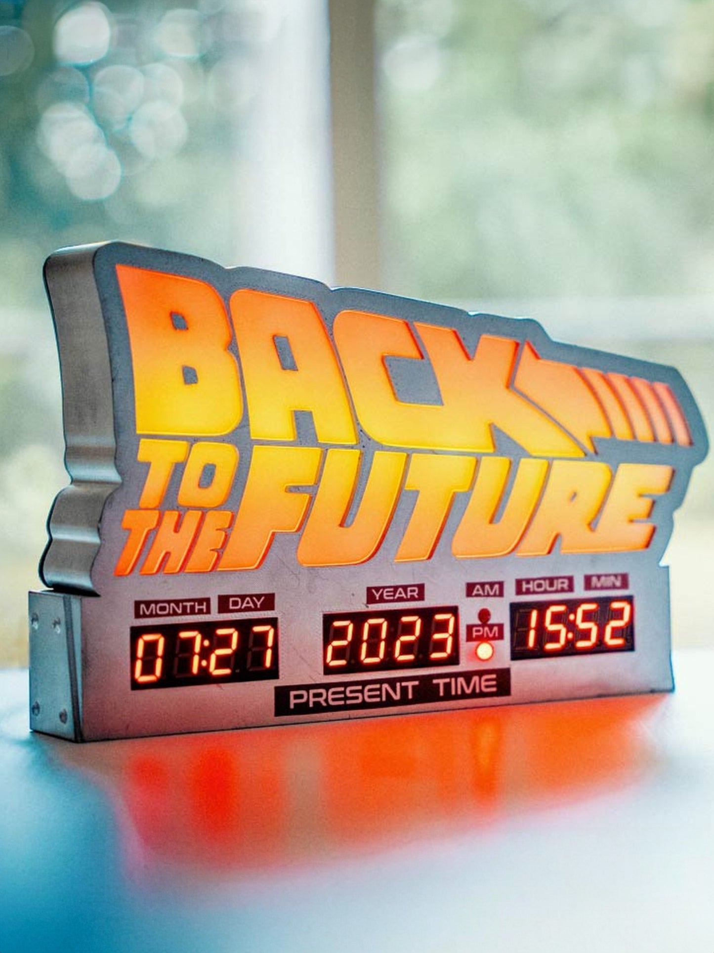 Horloge Delorean Retour Vers le Futur avec LED (OFFICIEL jéjélingé)